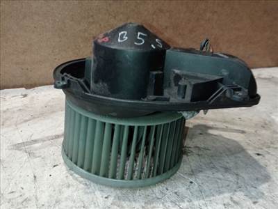 Skoda Superb I Fűtőmotor (Klímás) *143599* 740221233f