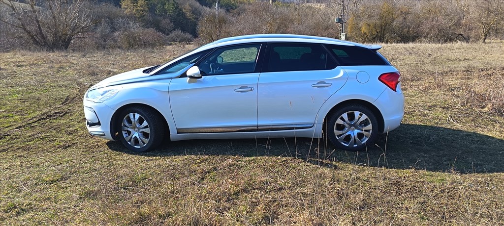 Eladó Citroën DS5 HDi 165 FAP (1997 cm³, 163 PS) 9. kép