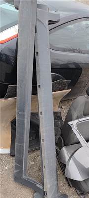 Opel Crossland küszöb borítás 