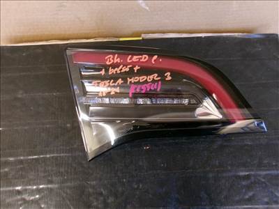 TESLA MODEL 3 bal hátsó LED lámpa 2018-2021