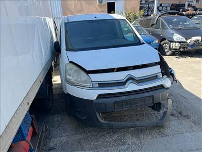 Citroën Berlingo II bontott alkatrészei