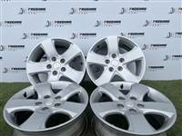 5x114.3 16" Suzuki gyári alufelni 6,5Jx16h2 ET45