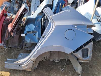 Hyundai ix35 Bal hátsó sárvédő negyed 