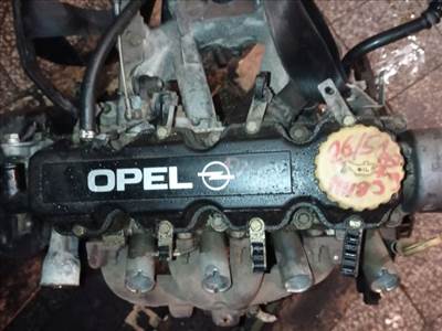 Opel Astra F Szelepfedél *154824* x14nz