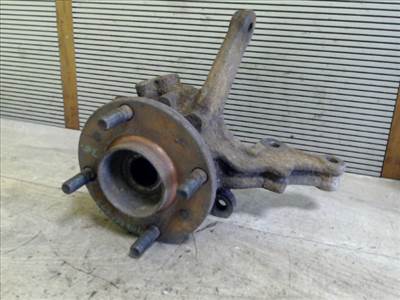 NISSAN ALMERA 00-03 Jobb első csonkállvány