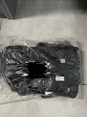 Hyundai Tucson gyári textil szőnyegszett c8141ade00