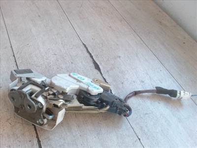 SUZUKI LIANA Bal hátsó ajtó zárszerkezet központi záras