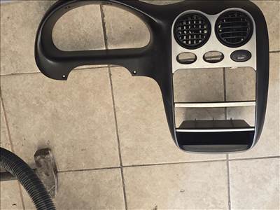 Daewoo Matiz 0.8 Középkonzol keret