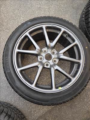 18" 5x114,3 Tesla model 3 235/45r18 pirelli téli 420eft/4db