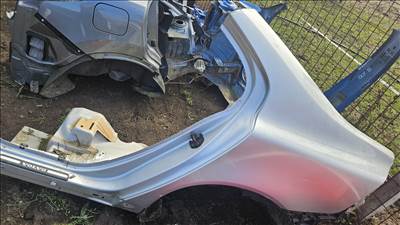 Volvo S80 D3 Bal hátsó sárvédő 
