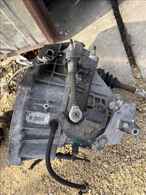 Renault Mégane III manuális váltó TL4 A 030 K4M motorra