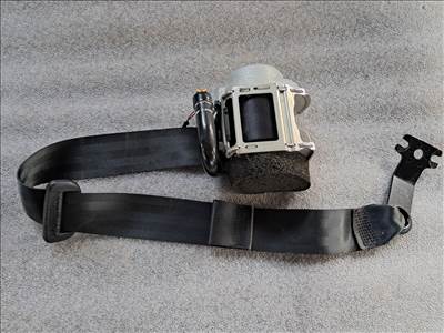 Volkswagen Passat B8 kombi Bal hátsó biztonsági öv  3g9857805c