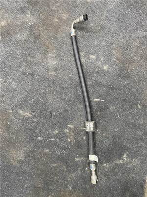 BMW 5-ös sorozat G30/G31 üzemanyagtömlő  848808401