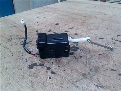 CHEVROLET Spark (M300) 2010.03.01- Csomagtérajtó központi zár motor