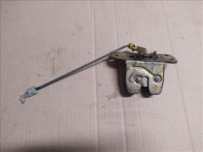 Volvo V40 Csomagtérajtó zár eladó!