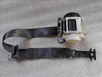 Volkswagen Passat B8 kombi Jobb hátsó biztonsági öv  3g9857806c