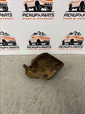 Hátsó laprugó tartó Toyota Hilux