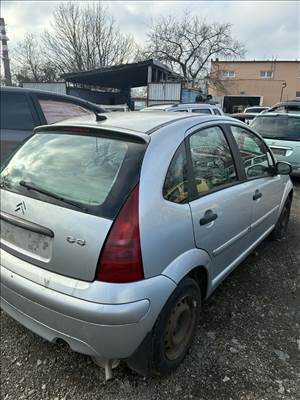 Citroën C3 bontott alkatrészei
