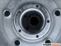  16" használt (gyári felni) lemezfelni, rajta 235/65 használt nyári gumi gumi 