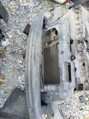 Skoda Fabia I 1.4 homlokfal merevitővel