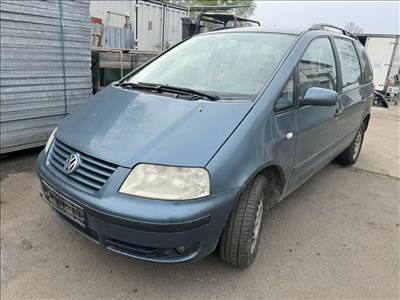 Volkswagen Sharan 1.9 TDI -AUY-  bontott alkatrészei