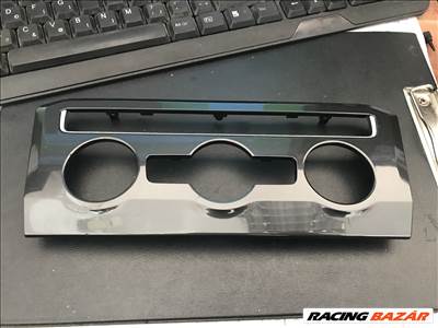 Volkswagen Tiguan II - klímavezérlő keret 5nb820073a