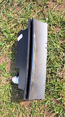 Volkswagen Passat B6 hamutartó 