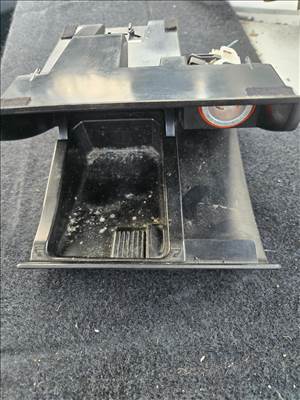 Seat León I Hamutálca