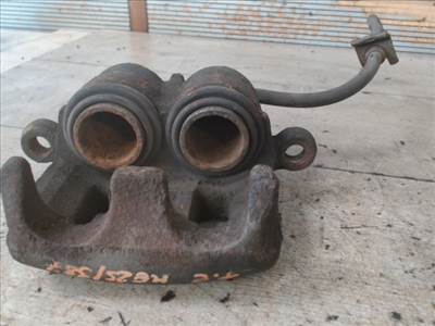 MAZDA MPV 99-05 Jobb első féknyereg munkahengerrel