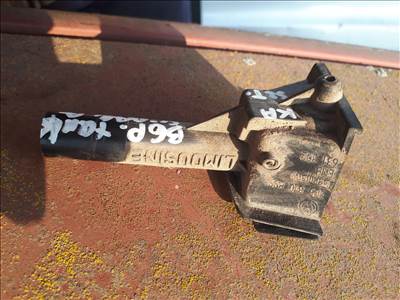 Volkswagen Passat B6 sedan tankajtó zár 3C5 810 899 3c5810899