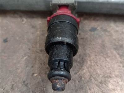 Opel Vectra B Porlasztó (1 db) *131078*