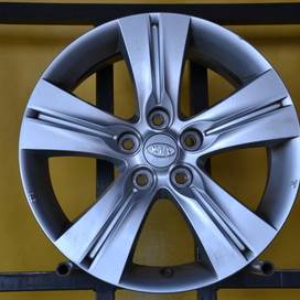 KIA-Hyundai (1/3-2539)(HA3847165)Használt 17" 5x114,3 alufelni 