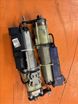 Audi Q7 (4L) csomagtérajtó bal nyitómotor  4l0827851c