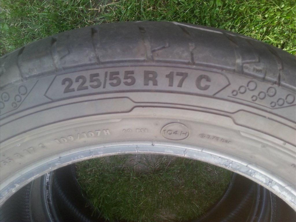  225/55R17C Continental Conti Van Contact 200 nyári gumi  4. kép