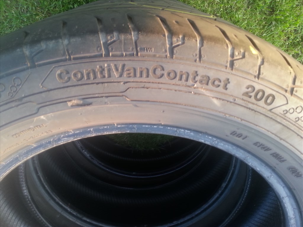  225/55R17C Continental Conti Van Contact 200 nyári gumi  6. kép