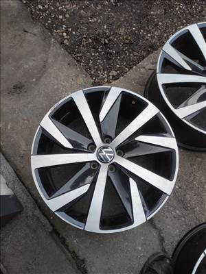 19" 5x112 VW gyári R-line alufelni 289eft/4db