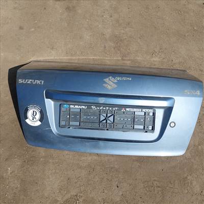 SUZUKI SX4 Csomagtérajtó.