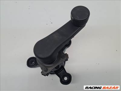 Volkswagen Golf IV, Volkswagen Bora bal első ablaktekerő kar (32521)