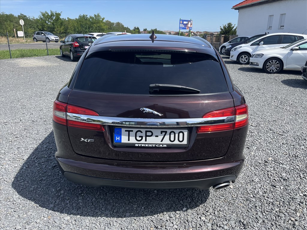 Eladó Jaguar XF 2.2D (2179 cm³, 200 PS) (X250) 5. kép