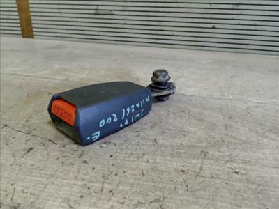 SUZUKI SWIFT 89-96 Biztonsági öv csat jobb első