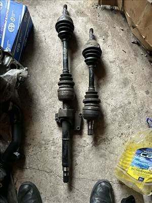 Opel Zafira b bal első féltengely z19dt 24462251rm