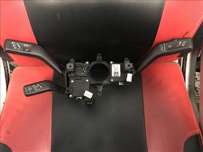 Volkswagen Passat B7 sedan bajuszkapcsoló 3C5953501BG