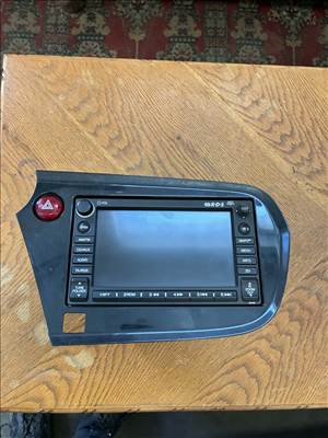 Honda Insight Gyári Fejegység