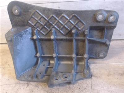 NISSAN PRIMERA P12 2001-2007 Tartóbak