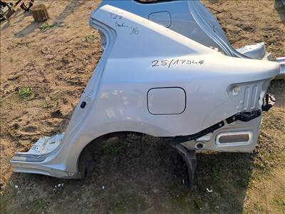 Toyota Avensis (T270 Facelift) Bal hátsó sárvédő negyed 