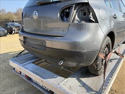 Volkswagen Golf V Hàtsó lökhárító 