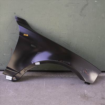 BMW X3 E38 jobb első sárvédő