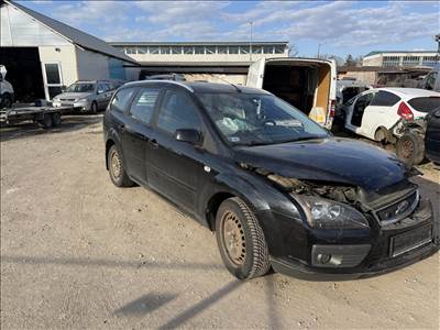 Ford Focus Mk2 1.8 benzin bontott alkatrészei