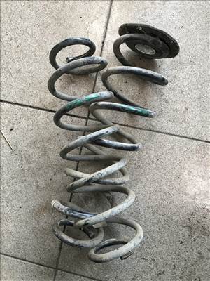 Skoda Octavia III (5 ajtós) hátsó rugó pár 5q0511121ad