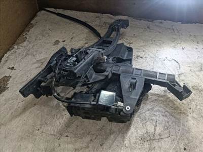 Ford C-Max Mk1 Jobb hátsó Ajtózár *150943* 3m5ar26412bp